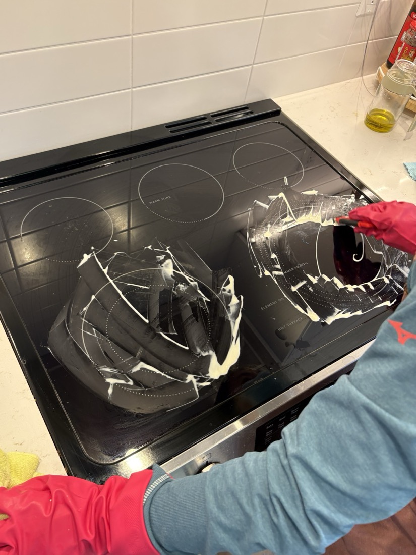 May cleaning a cooktop